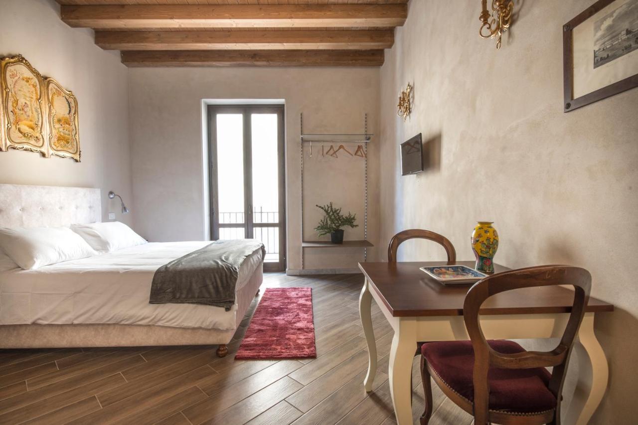Conte Federico Apartments Palermo Exterior photo