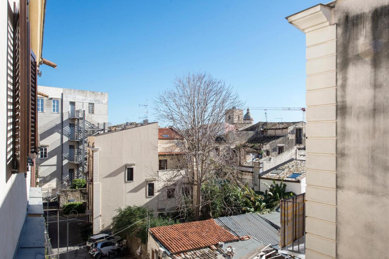 Conte Federico Apartments Palermo Exterior photo